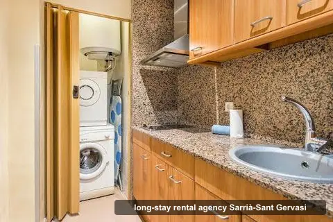Apartaments Sata Park Güell Barcelona, long-stay and furnished rental agencies in el Putxet i el Farró (photo 2)