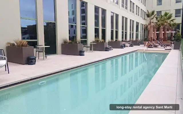 aparto Cristóbal De Moura, long-stay rental agency in Sant Martí, Barcelona
