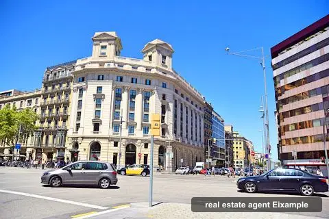 Barcelona Sotheby's International Realty, real estate agents in la Dreta de l'Eixample (photo 3)