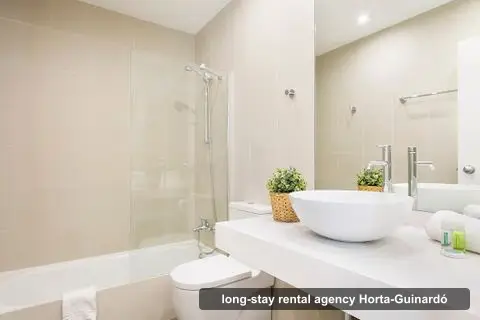 BcnStop Sagrada Familia, long-stay and furnished rental agencies in el Baix Guinardó (photo 3)