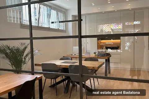 BELLAVISTA IMMOBILIARIA, real estate agents in badalona (photo 2)