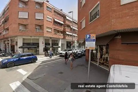 Dextra Pisos, real estate agents in castelldefels (photo 2)