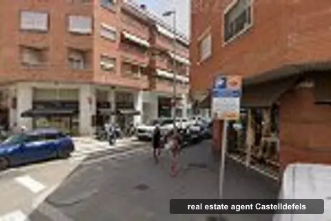 Dextra Pisos, real estate agents in castelldefels (photo 3)