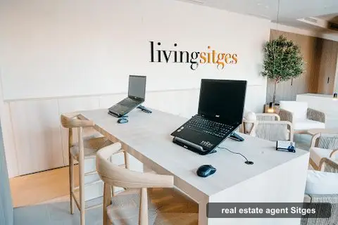 Grup Living Sitges Agents Immobiliaris, real estate agents in sitges (photo 3)