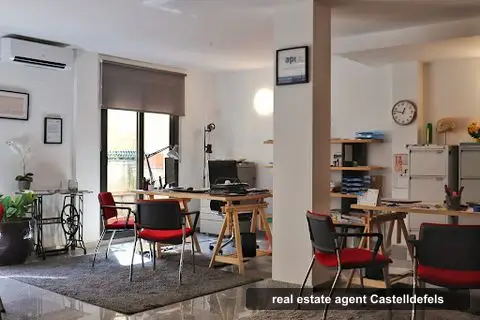 Happy House Servicios Inmobiliarios, real estate agents in castelldefels (photo 3)