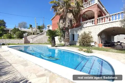 Inmobiliaria Badalona Vip House, real estate agents in badalona (photo 3)