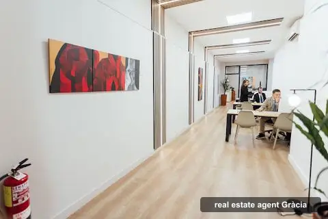 Inmobiliaria Flamat Barcelona, real estate agents in el Camp d'en Grassot i Gràcia Nova (photo 3)
