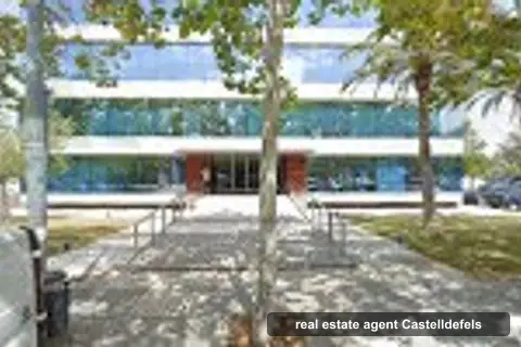 KAWAY REAL ESTATE, real estate agents in castelldefels (photo 3)