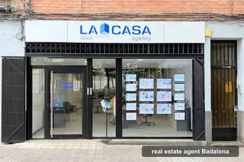 La Casa Agency, real estate agents in badalona (photo 3)