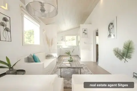 Monica Panato Home Real Estate Agent, real estate agents in sitges (photo 3)