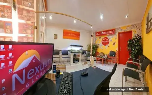 Neẋuun, real estate agent in Nou Barris, Barcelona