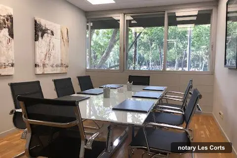 Notaría Gonzalo Sauca Núñez de Prado, notaries in les Corts (photo 2)
