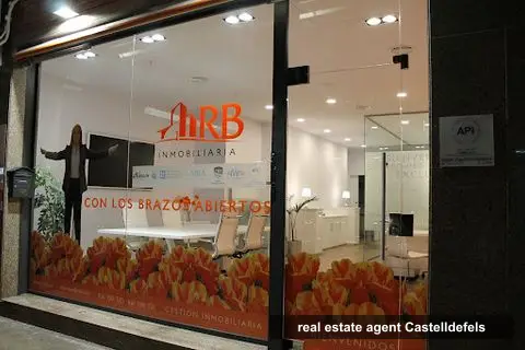 RB Inmobiliaria, real estate agents in castelldefels (photo 3)