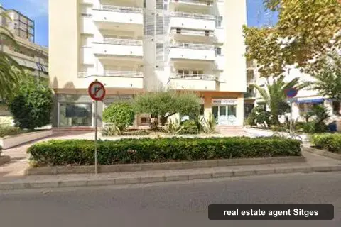 RITZHAUS, real estate agents in sitges (photo 2)