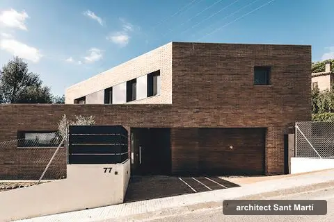 Ruiz Larrea Arquitectura, architects and building surveyors in el Parc i la Llacuna del Poblenou (photo 3)