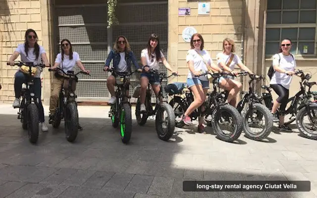 Scooter House Colón 24, long-stay rental agency in Ciutat Vella, Barcelona