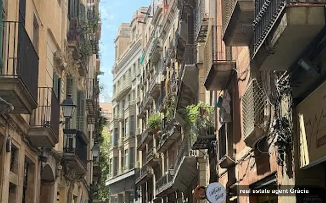 SmartMove, real estate agent in Gràcia, Barcelona