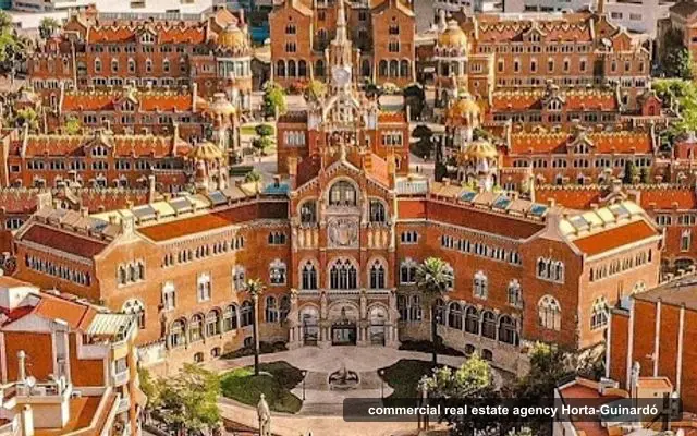 Tecnocasa agencia inmobiliaria, commercial real estate agency in Horta-Guinardó, Barcelona