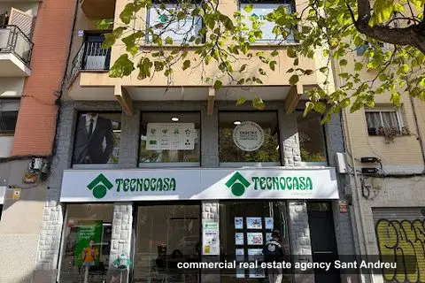 Tecnocasa Agencia inmobiliaria del barrio, commercial real estate agencies in el Congrés i els Indians (photo 2)