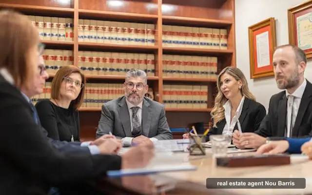 VIA JÚLIA Assessors & RK BARCELONA by Jordi Roma, inmobiliaria en Nou Barris, Barcelona