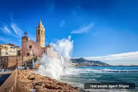 Villas Mondragon Danish Real Estate Group, real estate agents in sitges (photo 3)