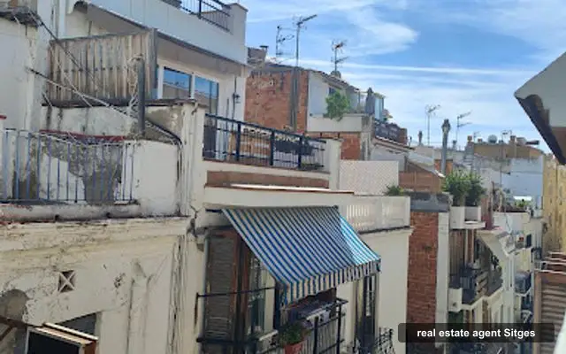 Villas Mondragon Danish Real Estate Group, real estate agent in Sitges
